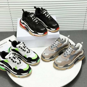 Men/Women Balenciaga Triple S Sneaker 3 Color