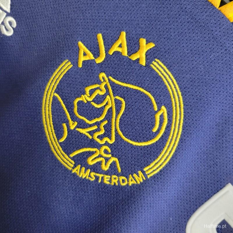 Retro 2000-01 Ajax Away Jersey