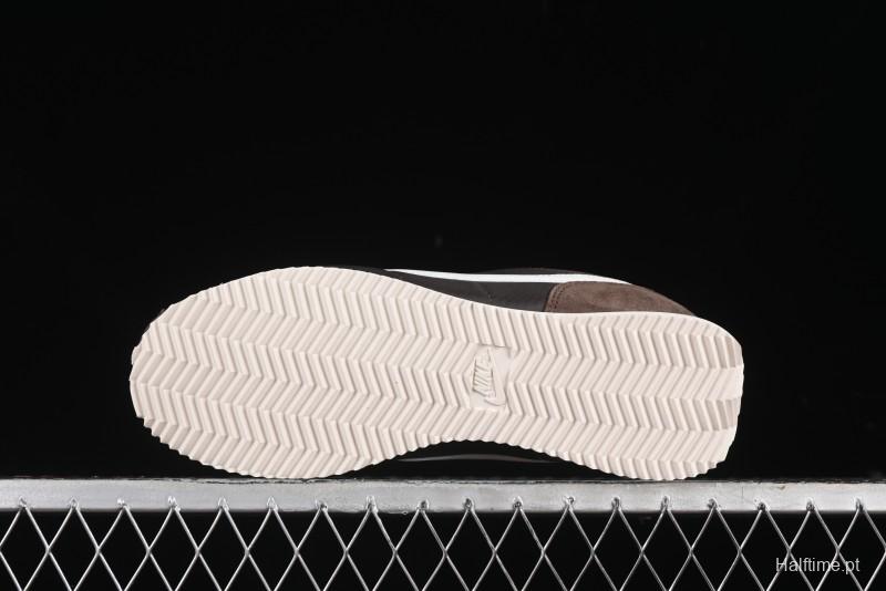 Nike Classic Cortez Leather Retro Running Shoes - DZ2795-200