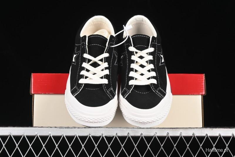 Converse One Star J Vtg Suede Low-Top Casual Sneakers in Retro Black and White - M.C3