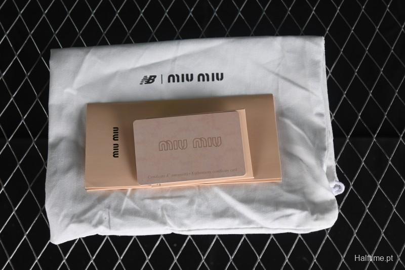 Miu Miu x New Balance 530 Low-Top Retro Running Sneakers with Deconstructed Design - AJD4