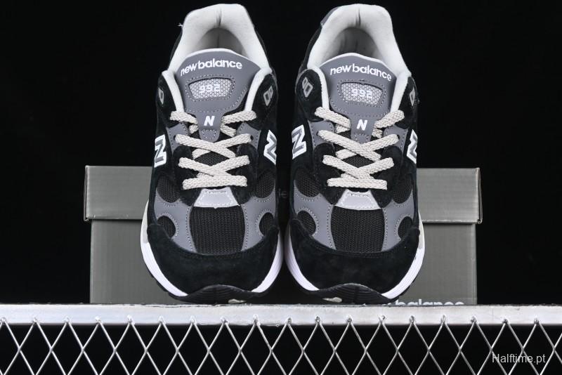 New Balance Made In USA 992 Classic Retro Running Sneakers with Superior Comfort - M992BK