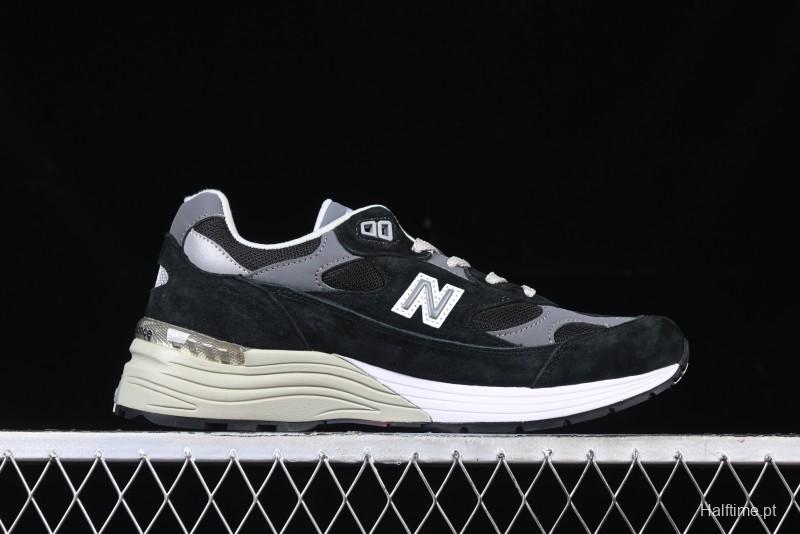 New Balance Made In USA 992 Classic Retro Running Sneakers with Superior Comfort - M992BK
